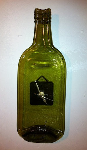 Take 2 Bottles 'Bottle Clock'